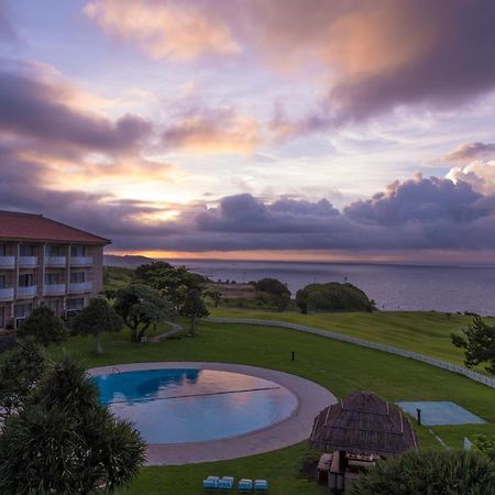 The Southern Links Resort Hotel Yaese Extérieur photo