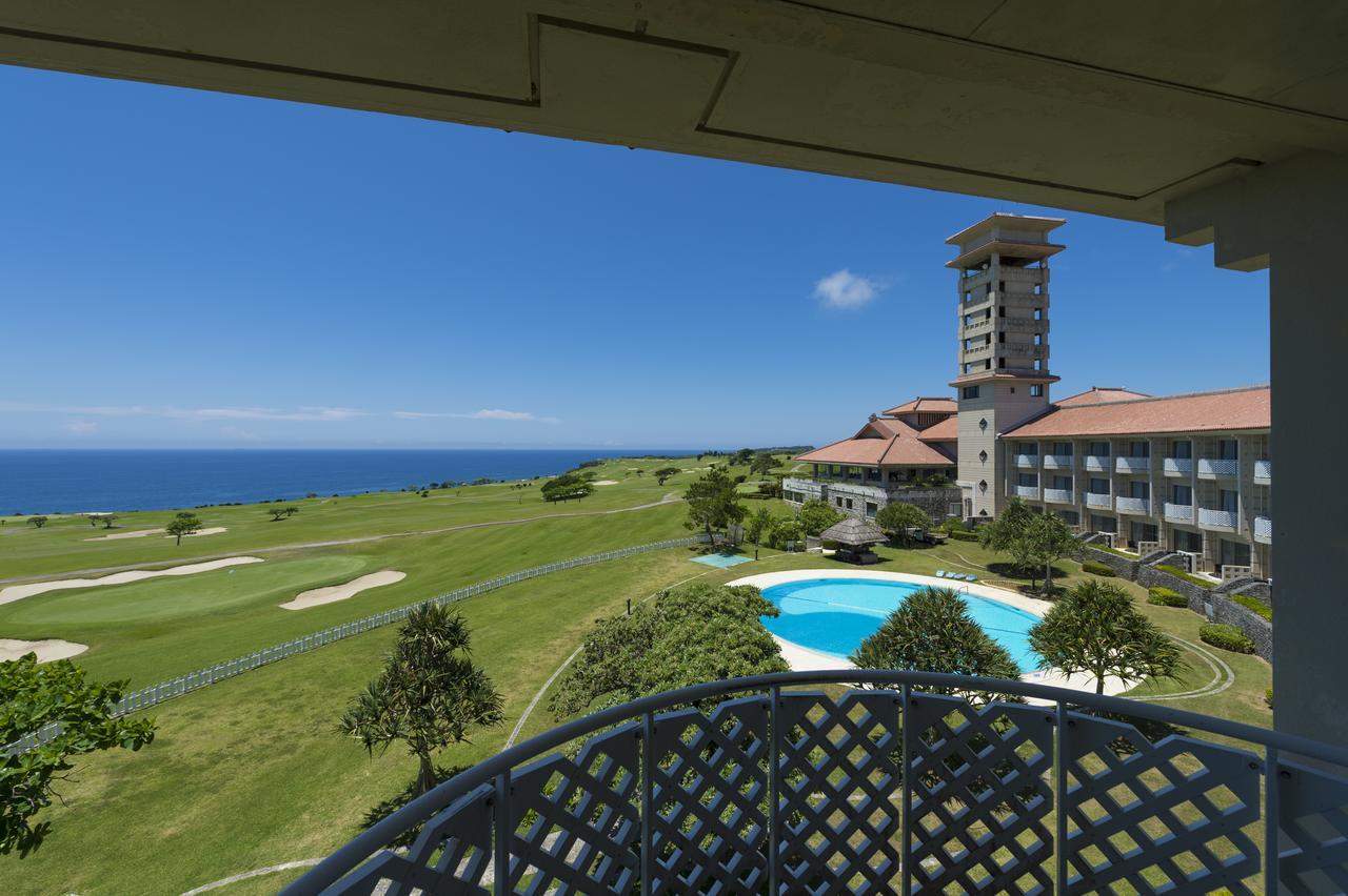 The Southern Links Resort Hotel Yaese Extérieur photo