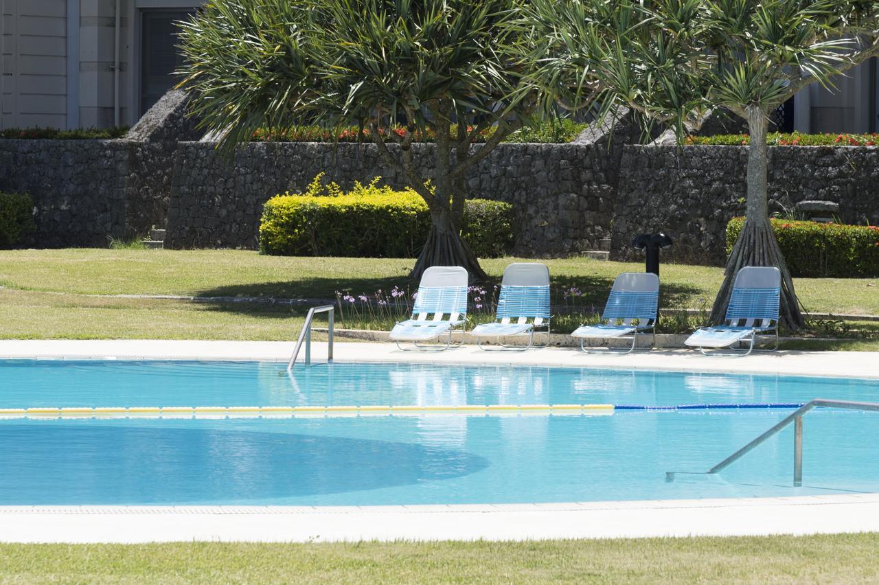 The Southern Links Resort Hotel Yaese Extérieur photo